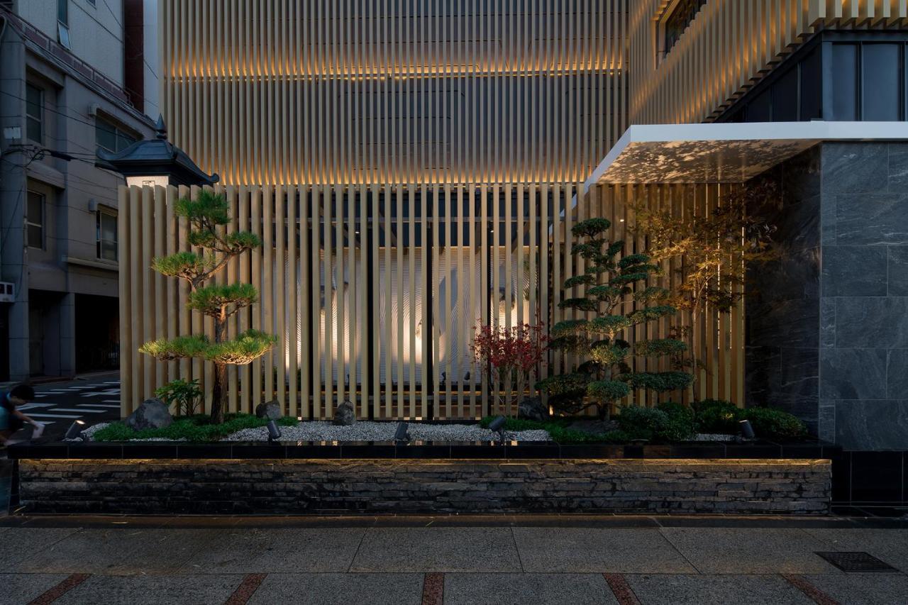 Hotel Sen (Adults Only) Osaka Bagian luar foto