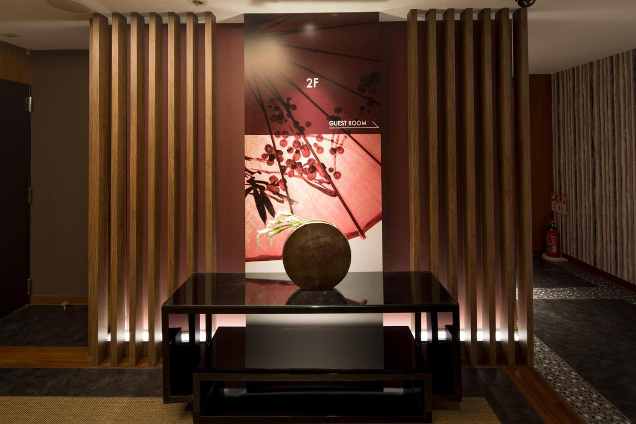 Hotel Sen (Adults Only) Osaka Bagian luar foto