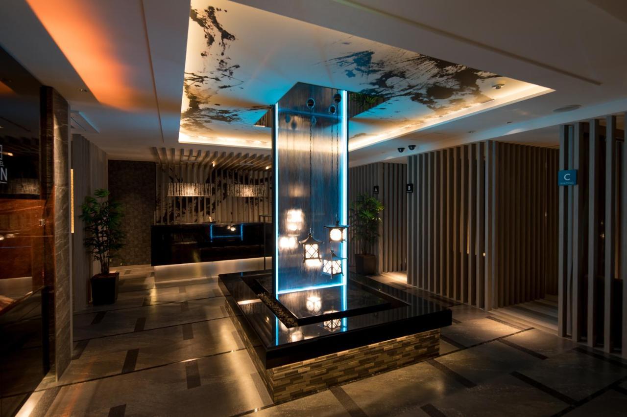 Hotel Sen (Adults Only) Osaka Bagian luar foto