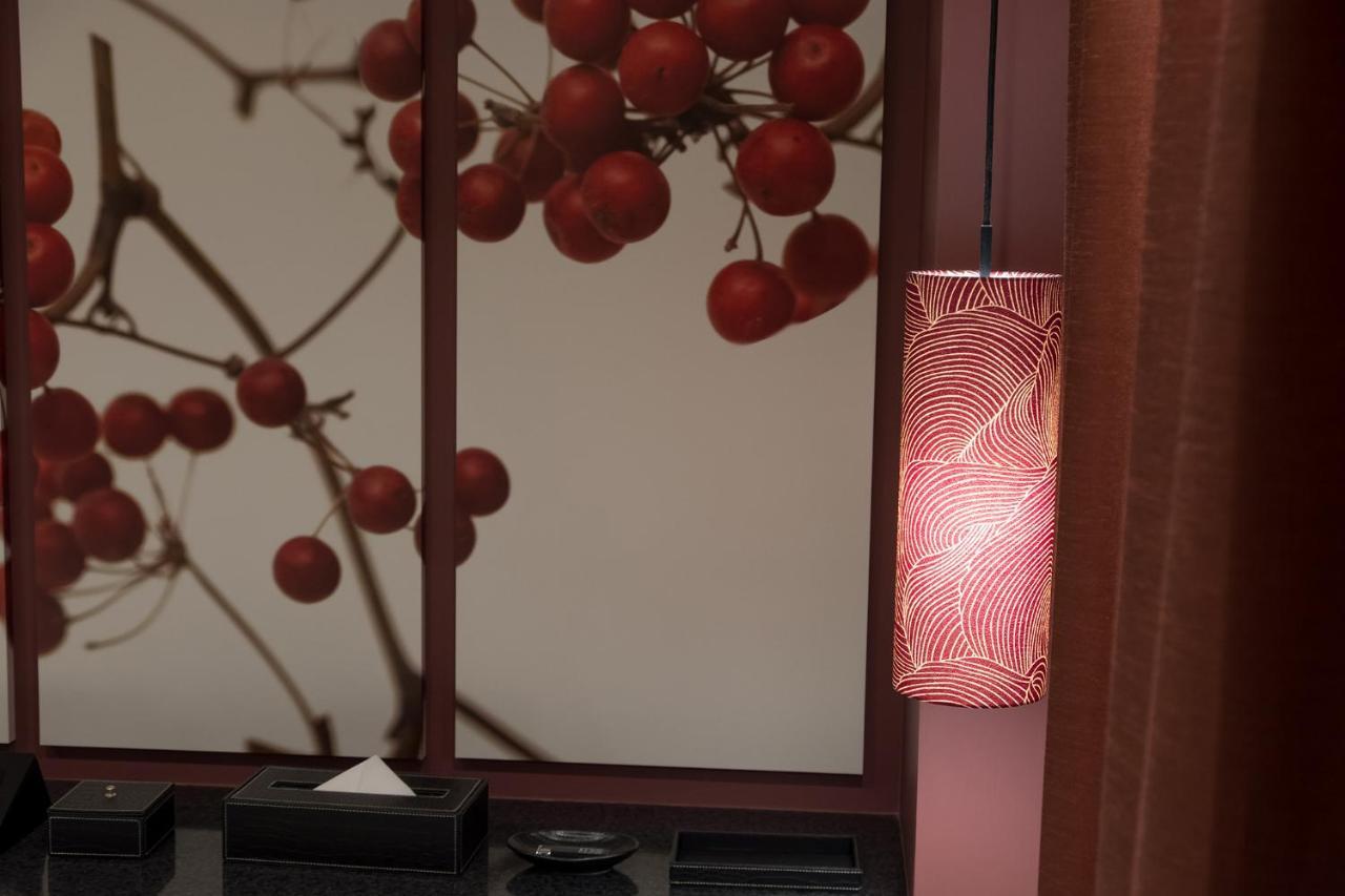 Hotel Sen (Adults Only) Osaka Bagian luar foto